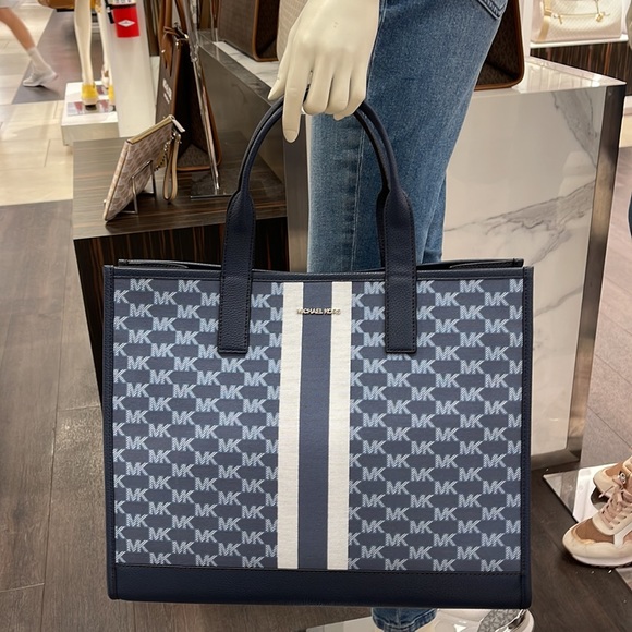 Michael Kors Men Women  XL Cooper Striped Logo Jacquard Structured Tote Handbag - Picture 13 of 16